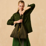 THE NORTHERN TOTE - Olive Green